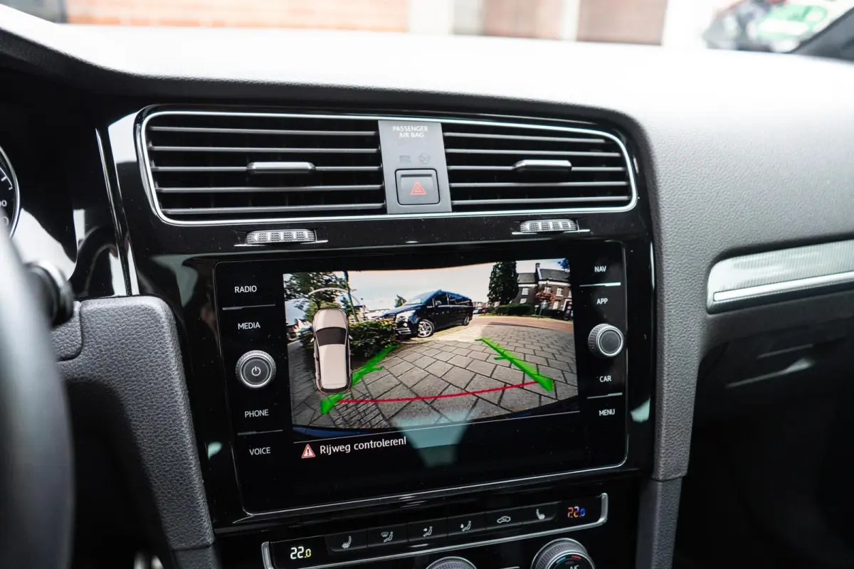 1.5 TSI Highline R-Line Pano / Camera / ACC
