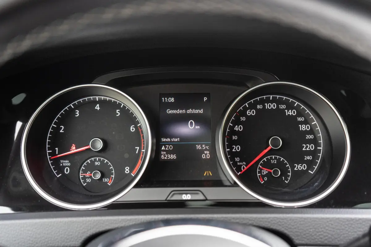1.5 TSI Highline R-Line Pano / Camera / ACC