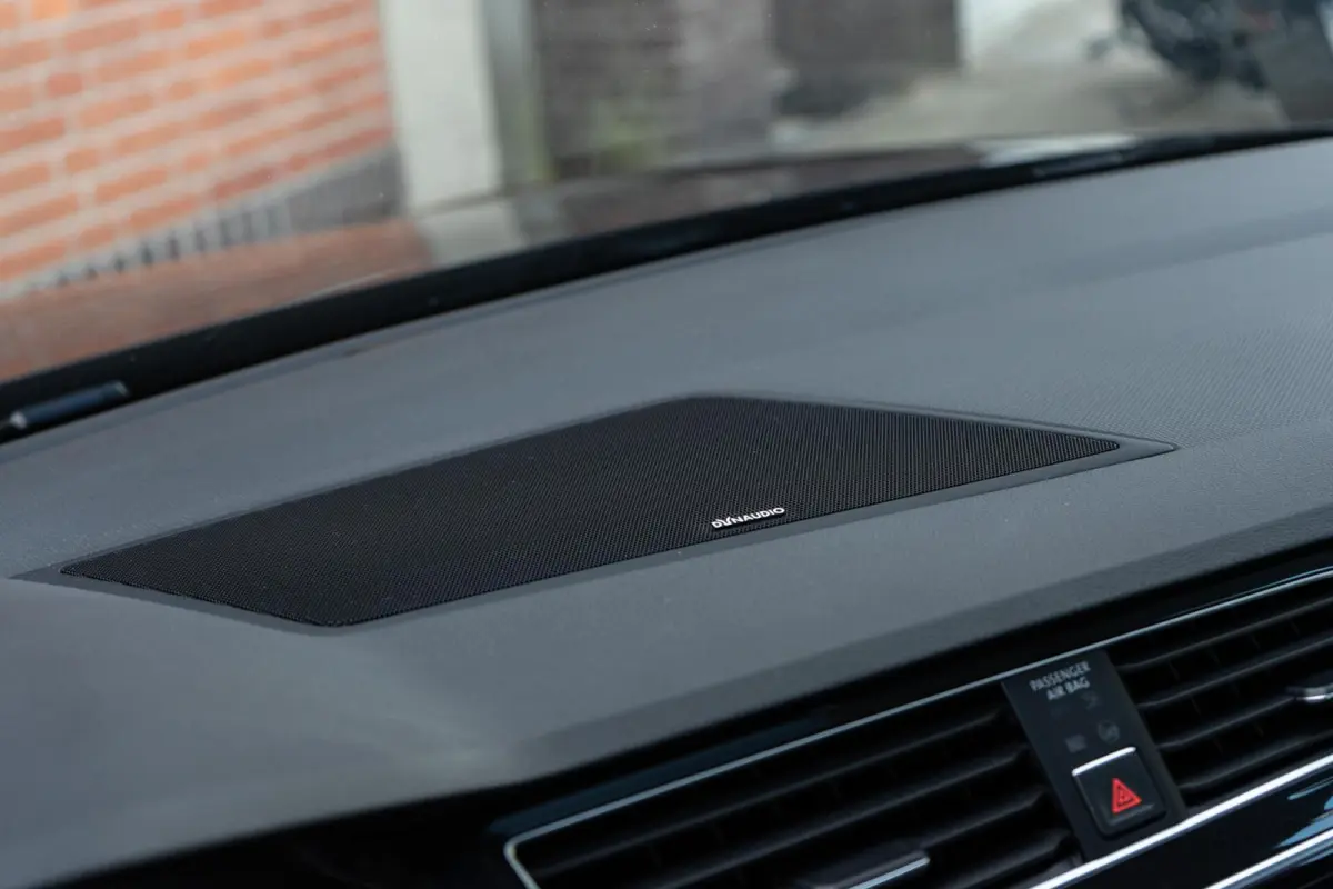 2.0 TSI 4Motion R-Line Pano / Leder / Trekhaak