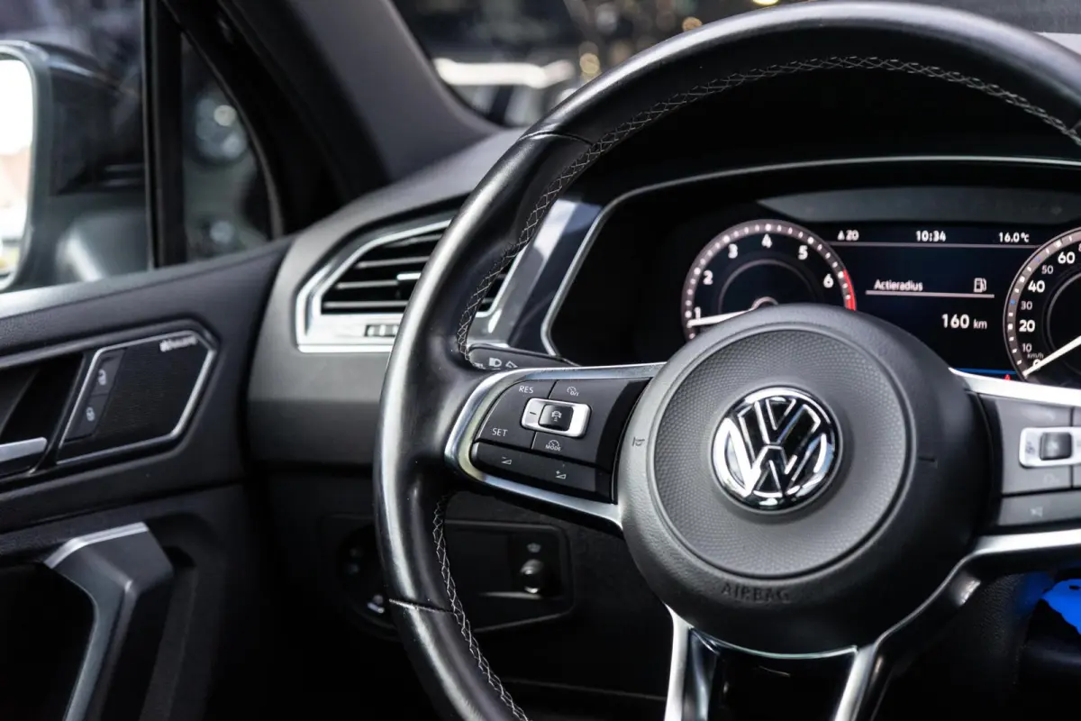 2.0 TSI 4Motion R-Line Pano / Leder / Trekhaak