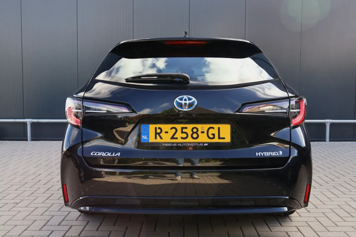 1.8 Hybrid Business Automaat | 10 jaar garantie! | Apple Carplay / Android Auto | Camera | Adaptieve Cruise Control