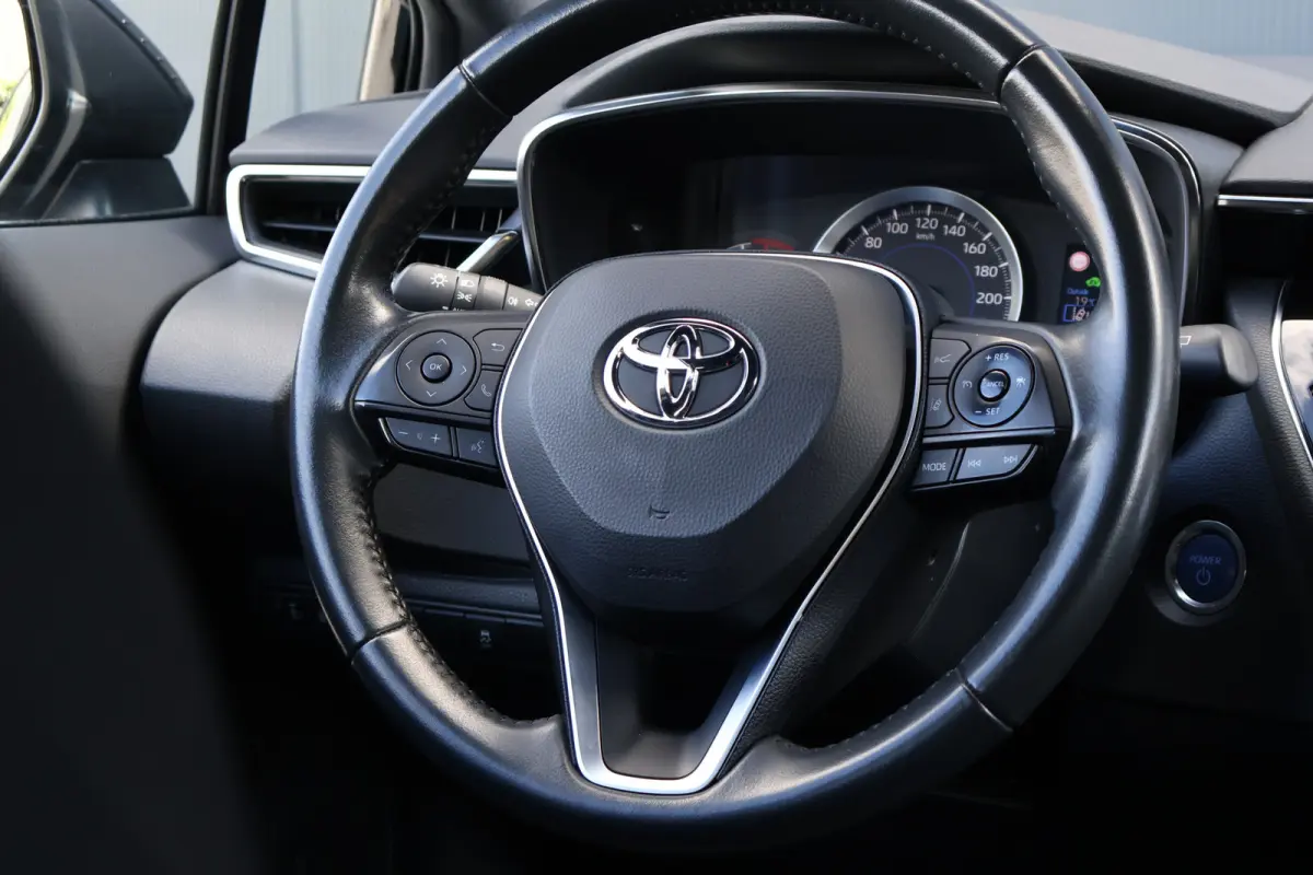 1.8 Hybrid Business Automaat | 10 jaar garantie! | Apple Carplay / Android Auto | Camera | Adaptieve Cruise Control