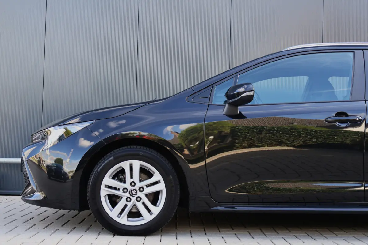 1.8 Hybrid Business Automaat | 10 jaar garantie! | Apple Carplay / Android Auto | Camera | Adaptieve Cruise Control