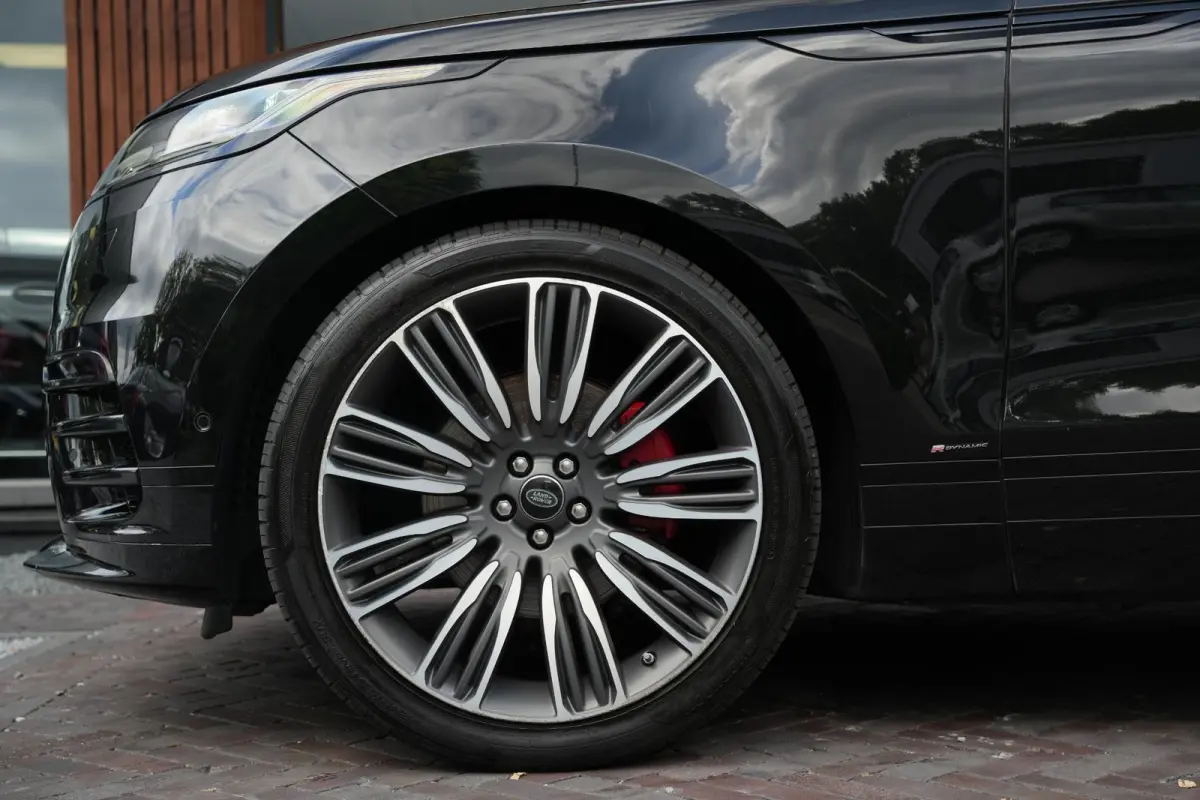 3.0 D300 AWD R-Dynamic HSE BTW Panoramadak Adapt. Cruise Stoelclima Massage HeadUp Meridian Luxe Leder Matrix LED