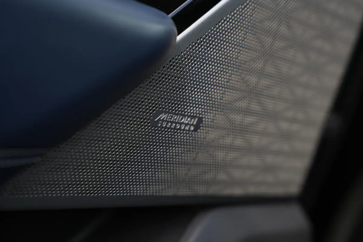 3.0 D300 AWD R-Dynamic HSE BTW Panoramadak Adapt. Cruise Stoelclima Massage HeadUp Meridian Luxe Leder Matrix LED