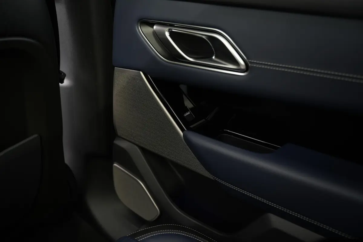 3.0 D300 AWD R-Dynamic HSE BTW Panoramadak Adapt. Cruise Stoelclima Massage HeadUp Meridian Luxe Leder Matrix LED
