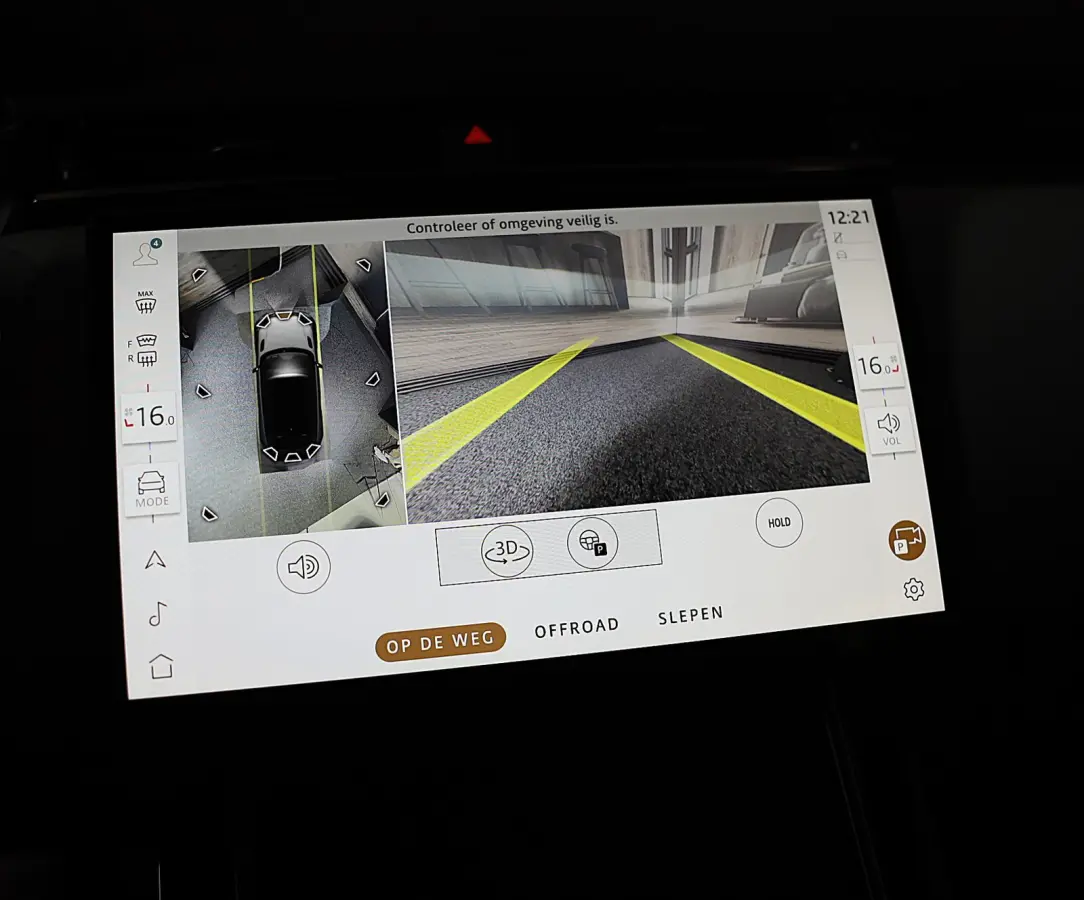 2.0 P400e Edition / Head Up / 360 Camera / Two Tone Leder / Acc / Lane Assist / Dode Hoek / Trekhaak