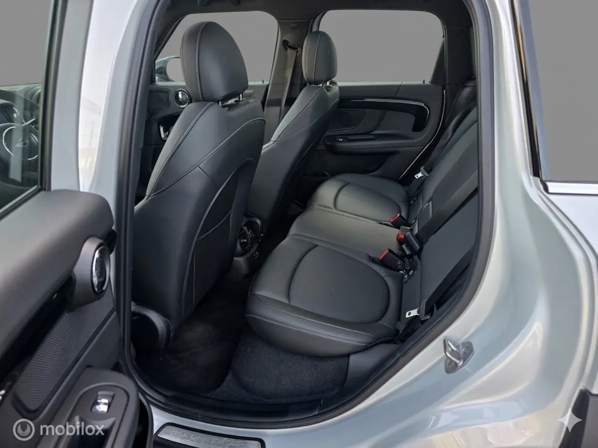 1.5 Cooper SE ALL4 pano/leder/camera/blackp