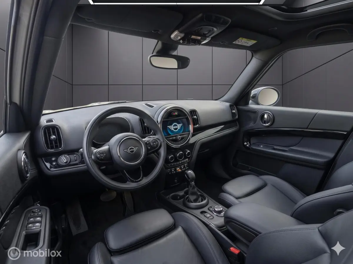 1.5 Cooper SE ALL4 pano/leder/camera/blackp
