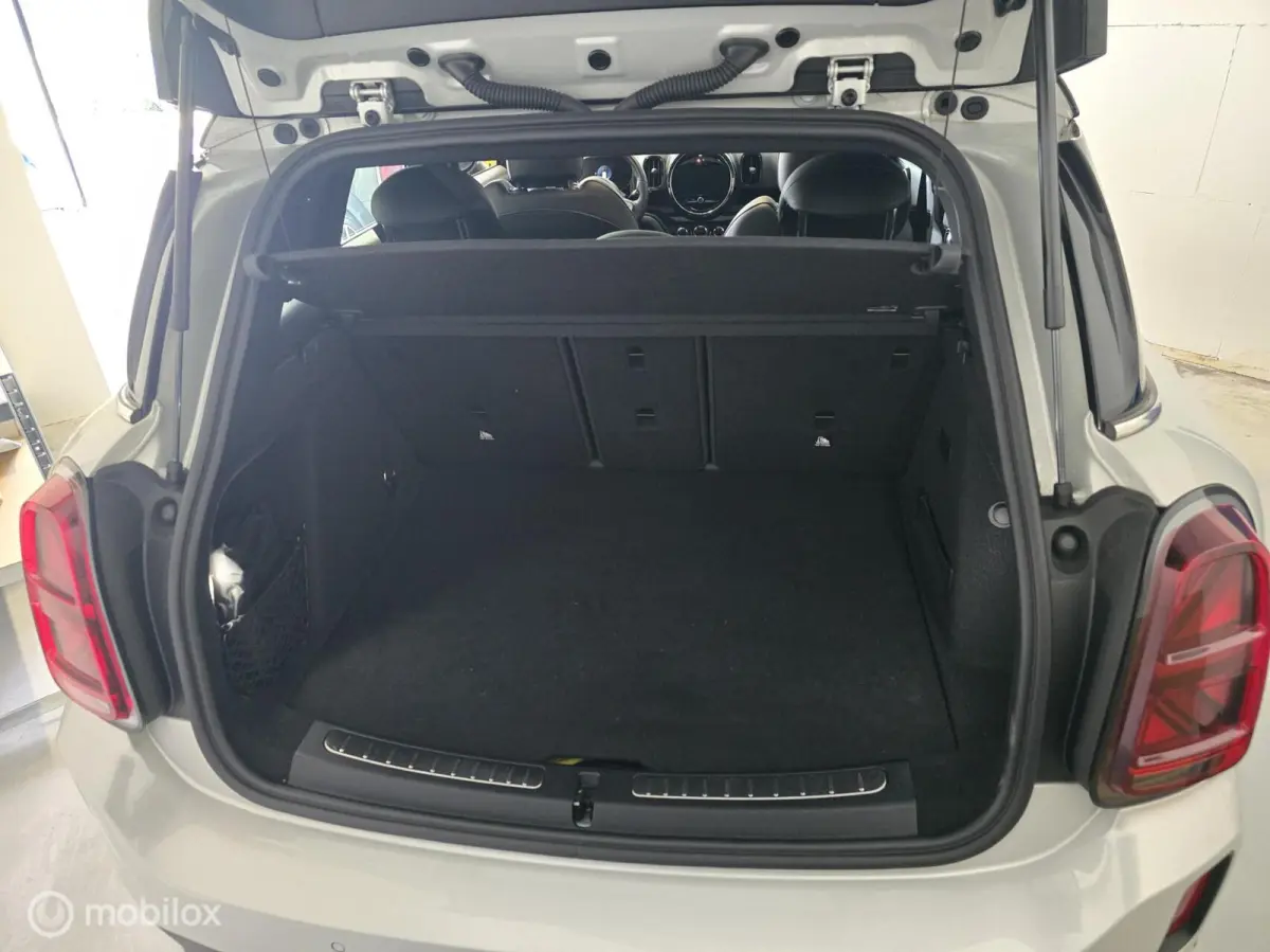 1.5 Cooper SE ALL4 pano/leder/camera/blackp