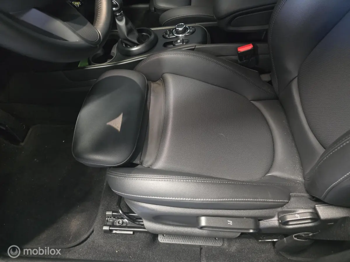 1.5 Cooper SE ALL4 pano/leder/camera/blackp