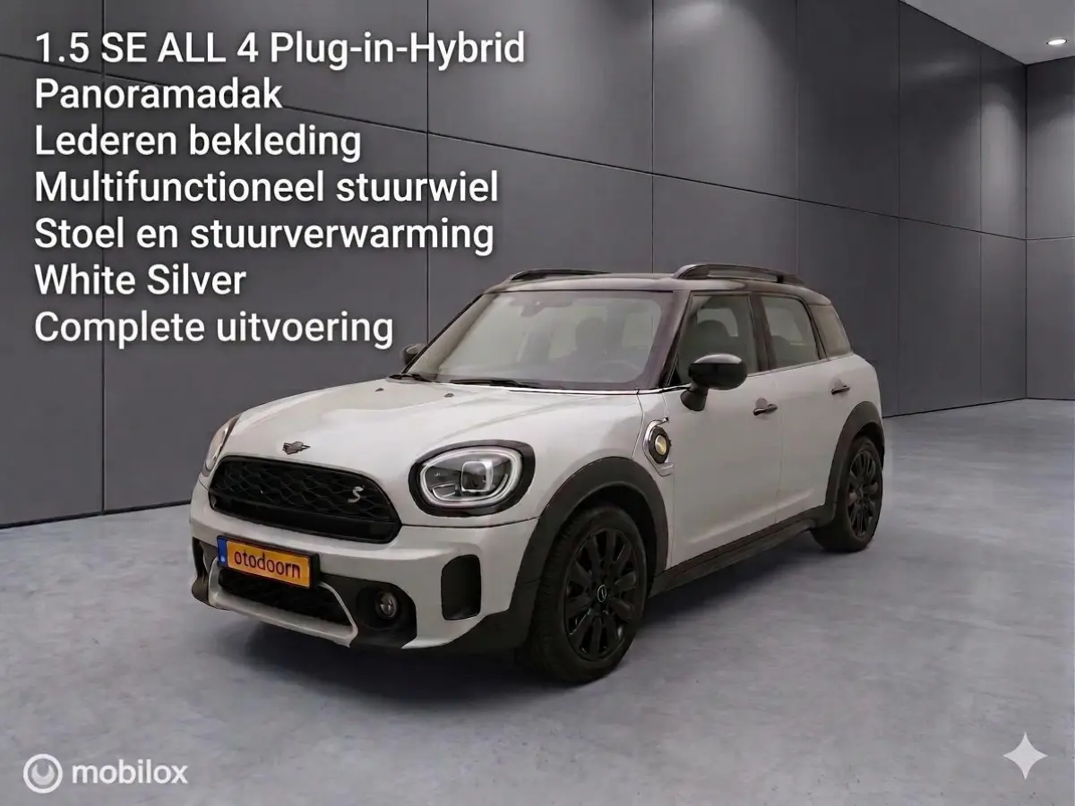 1.5 Cooper SE ALL4 pano/leder/camera/blackp