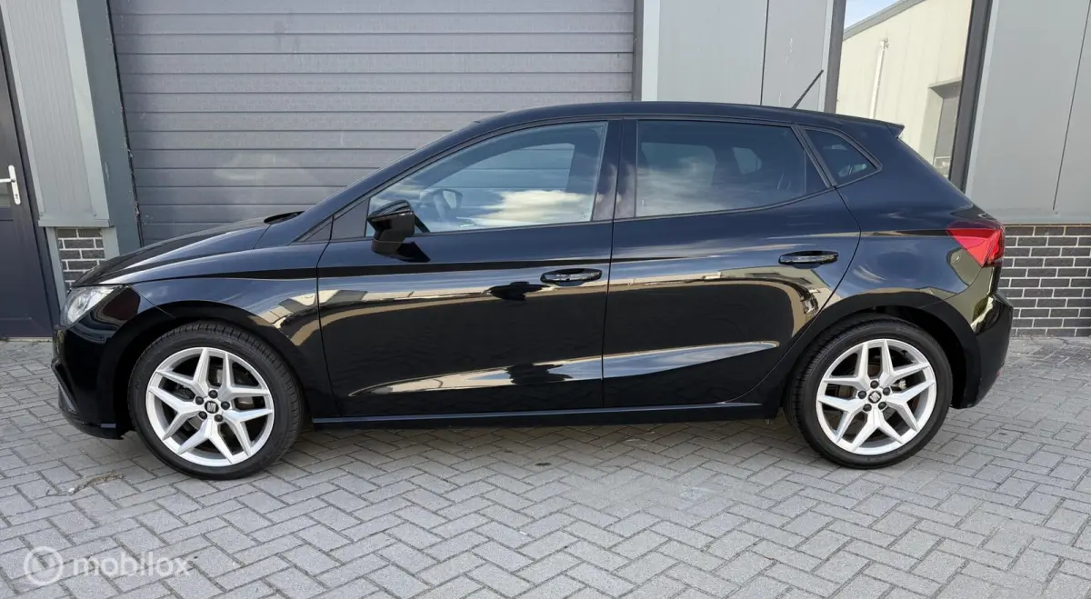 1.0 TSI FR/ 116 PK/ 5 DEURS/ CARPLAY/ AIRCO