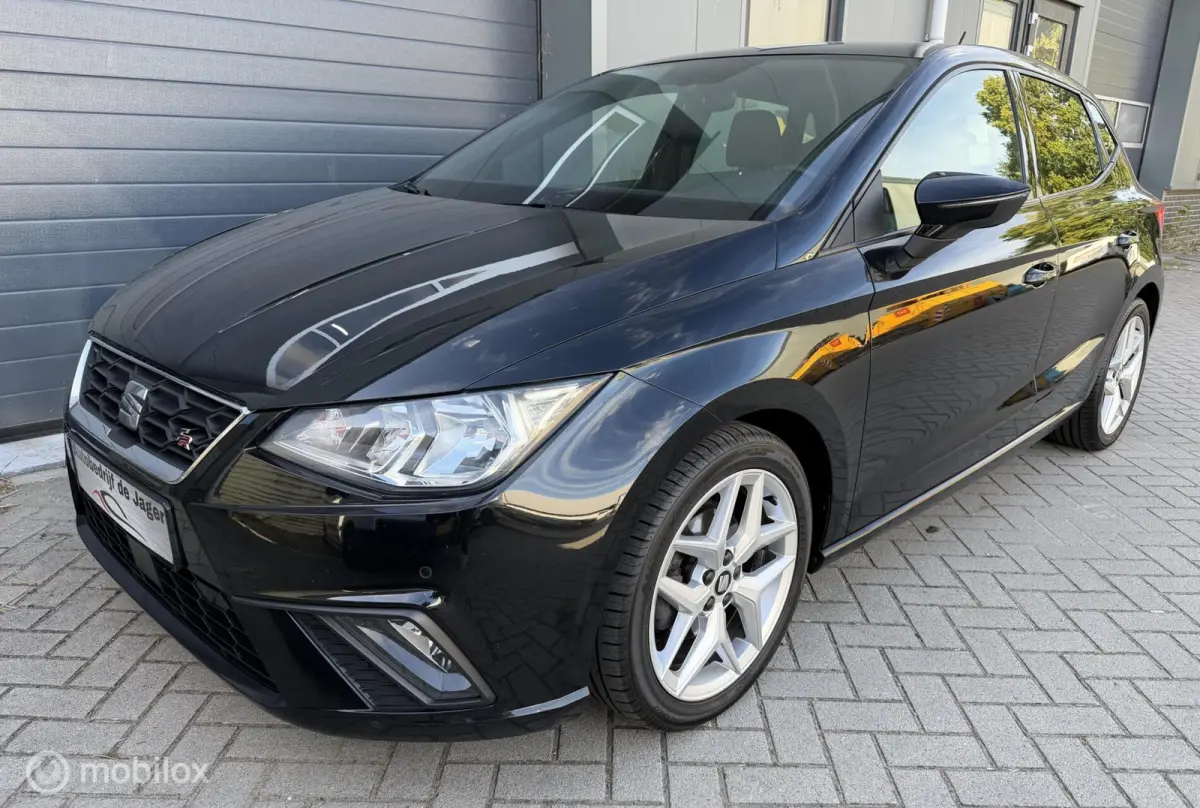 1.0 TSI FR/ 116 PK/ 5 DEURS/ CARPLAY/ AIRCO