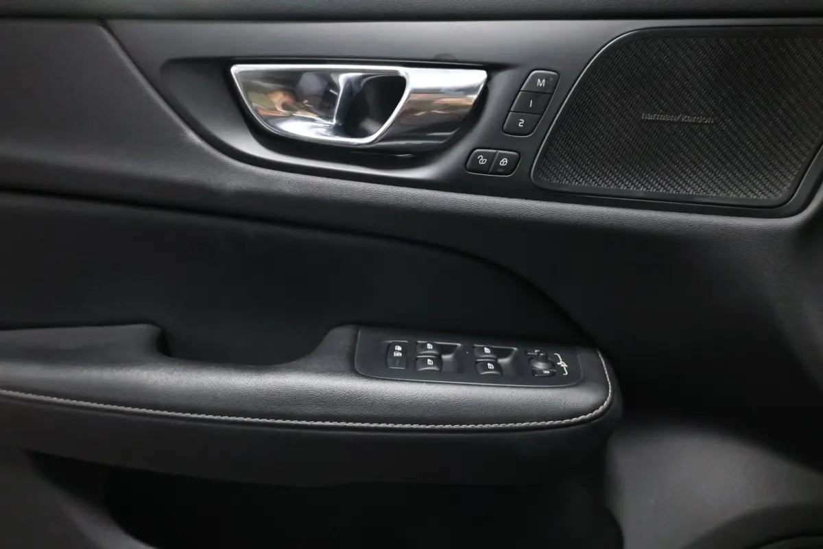 2.0 T6 Inscription AWD 310+PK LED/VIRTUAL/PANO/LEER+S.VERKOELING+MEMORY/LMV/360/ACC/ECC/12 MND GARANTIE!