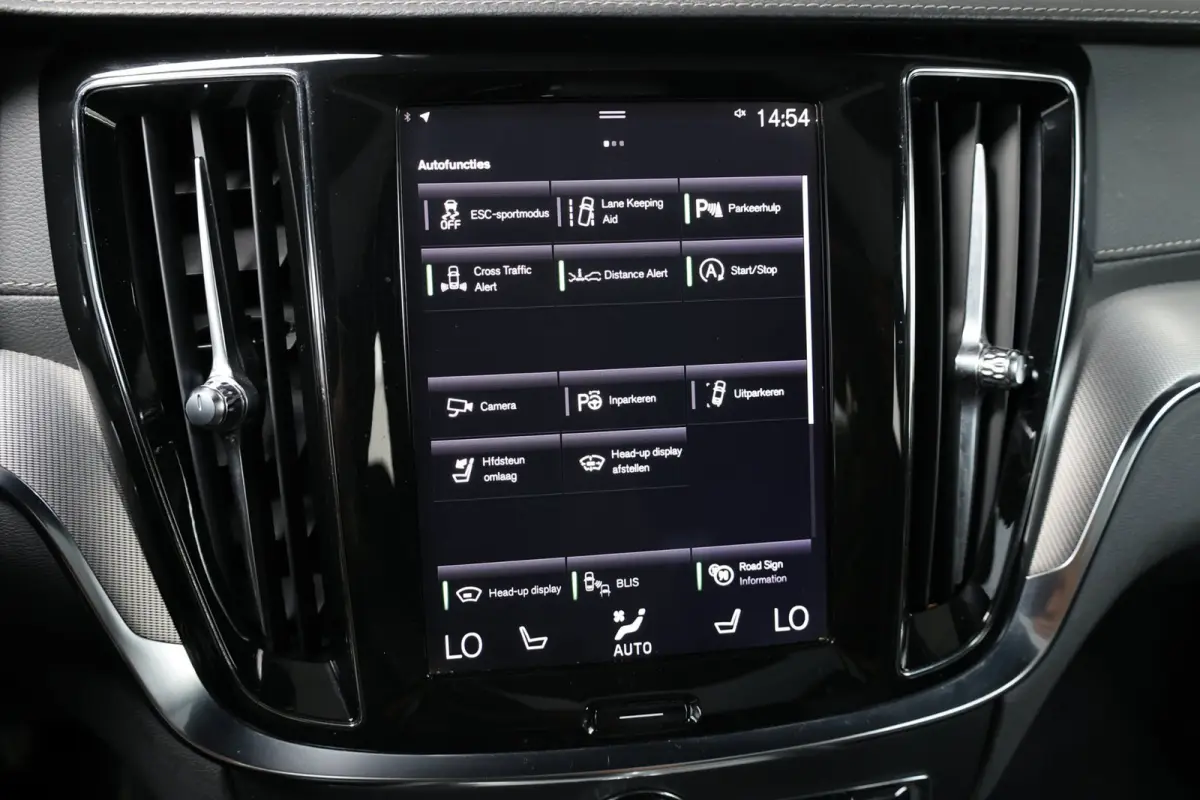 2.0 T6 Inscription AWD 310+PK LED/VIRTUAL/PANO/LEER+S.VERKOELING+MEMORY/LMV/360/ACC/ECC/12 MND GARANTIE!