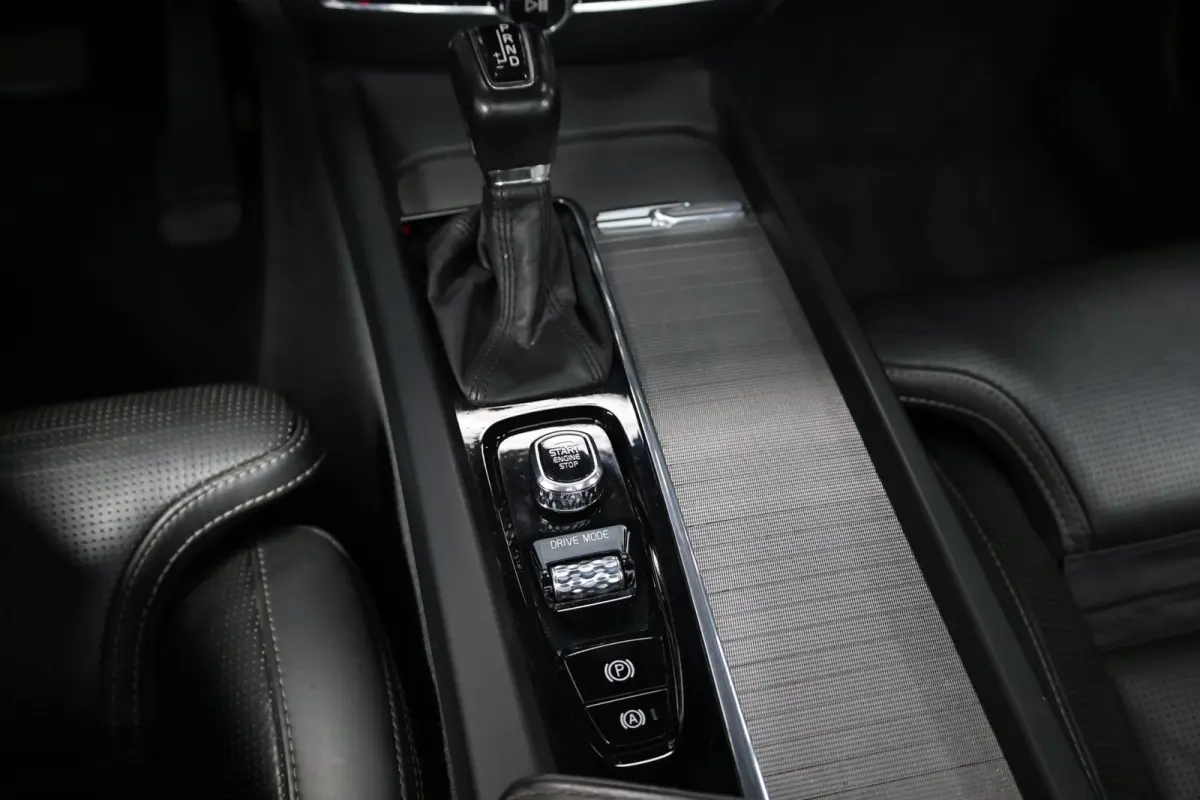 2.0 T6 Inscription AWD 310+PK LED/VIRTUAL/PANO/LEER+S.VERKOELING+MEMORY/LMV/360/ACC/ECC/12 MND GARANTIE!