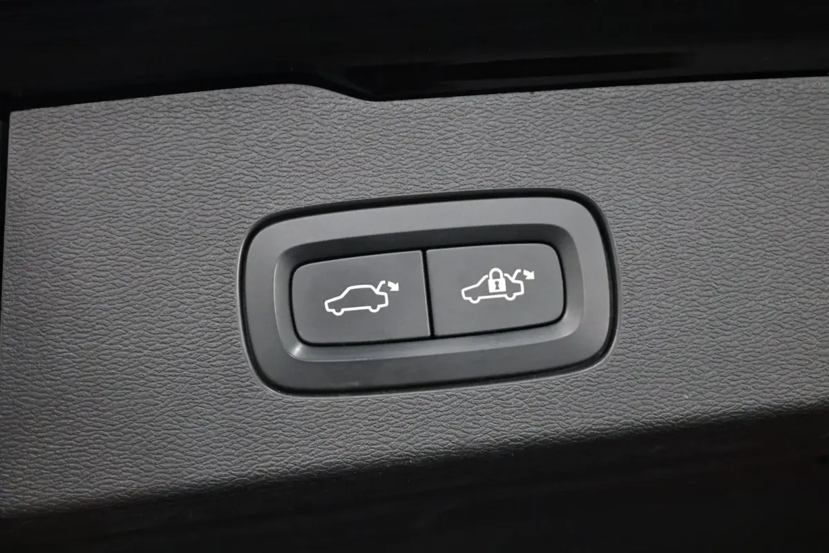 2.0 T6 Inscription AWD 310+PK LED/VIRTUAL/PANO/LEER+S.VERKOELING+MEMORY/LMV/360/ACC/ECC/12 MND GARANTIE!