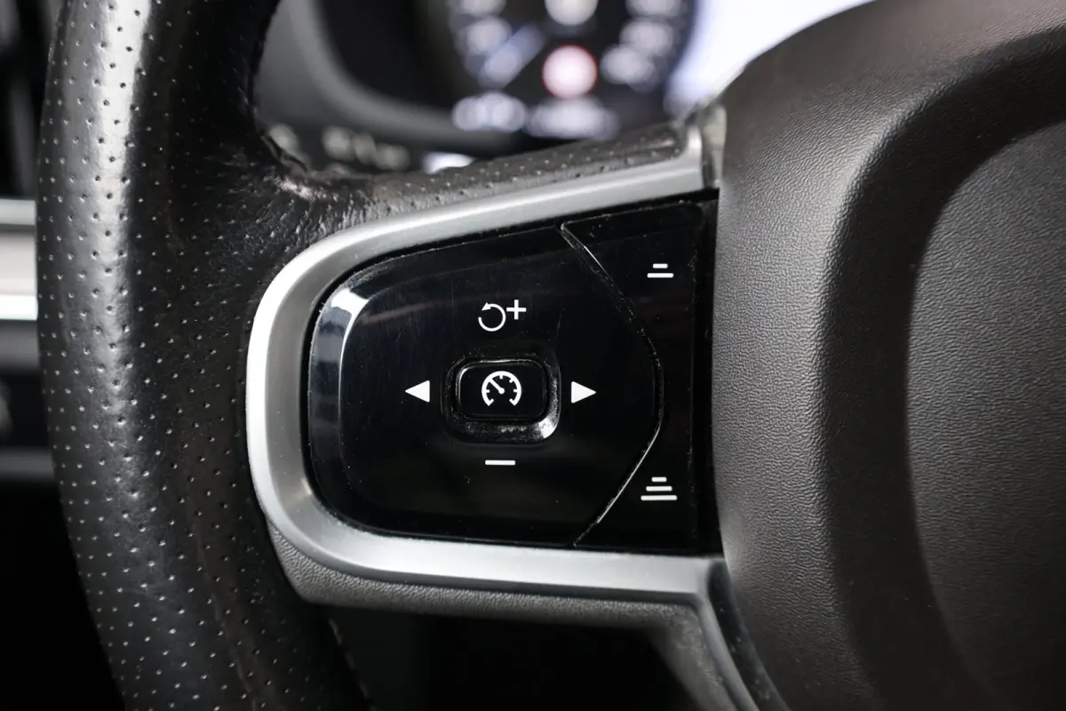 2.0 T6 Inscription AWD 310+PK LED/VIRTUAL/PANO/LEER+S.VERKOELING+MEMORY/LMV/360/ACC/ECC/12 MND GARANTIE!