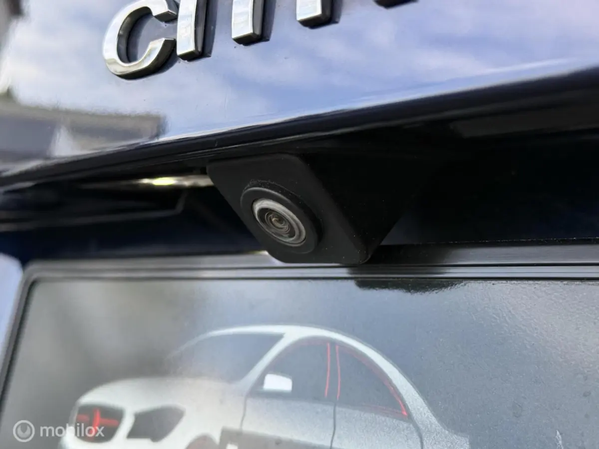 1.6 Plug-in Hybrid 225 Shine Pano Camera Vol
