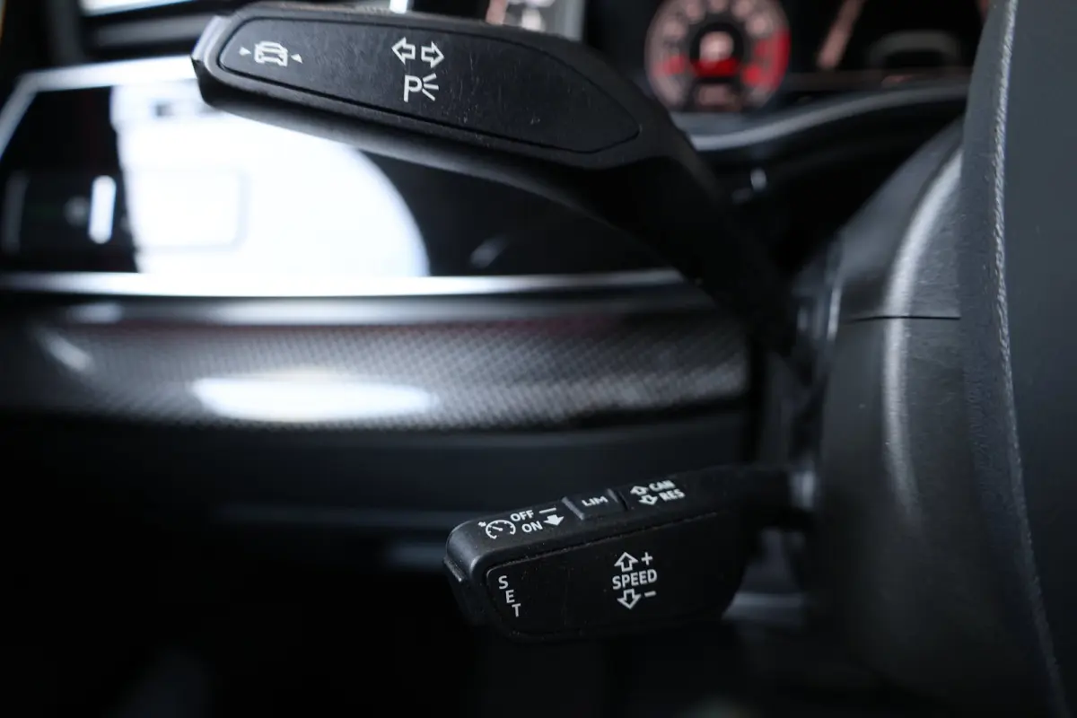 55 TFSI quattro 340+PK 3x S-line BTW/MAXTON//VIRTUAL/SFEER/PANO/LUCHT/RS ZETELS+S.VERWARMING/22"/CAM/ACC/12 MND GARANTIE