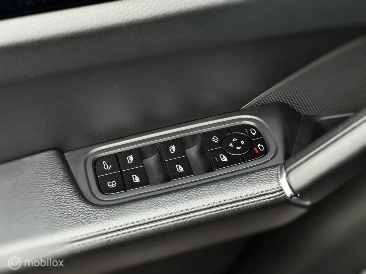 3.0 E-Hybrid SPORT-DESIGN|Pano|BOSE|Trekhaak