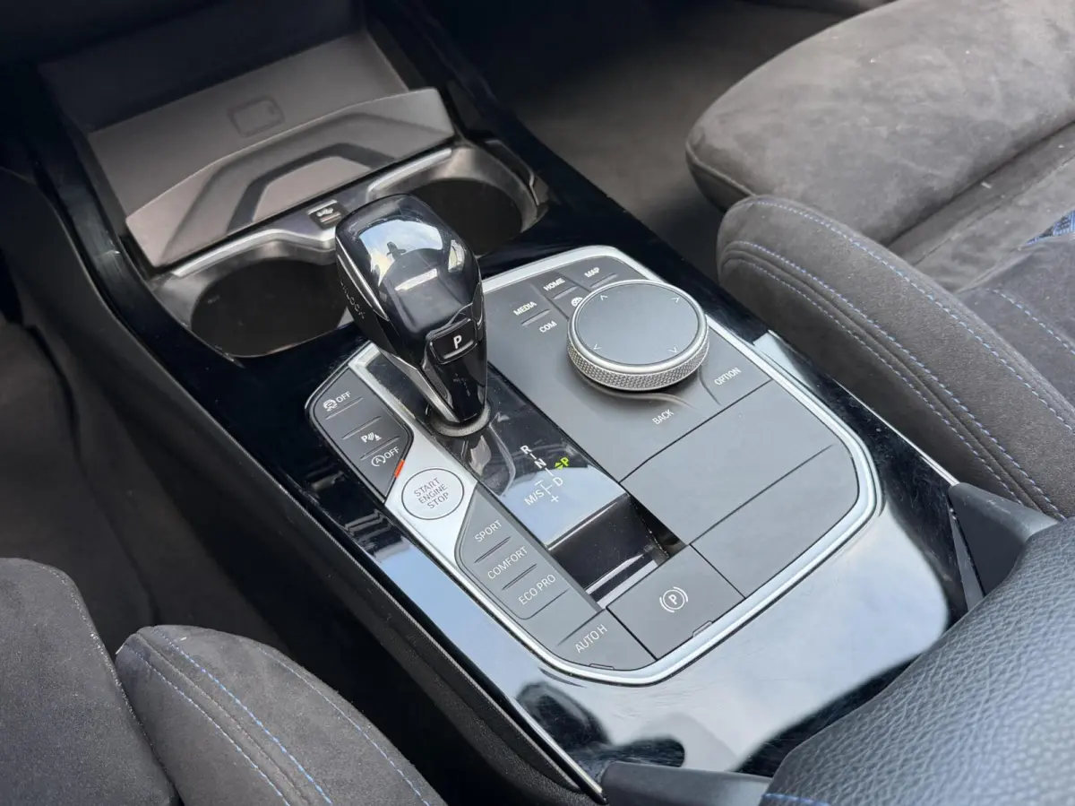 M135i xDrive|H/K|Led|pano|carplay|kuiptstoel