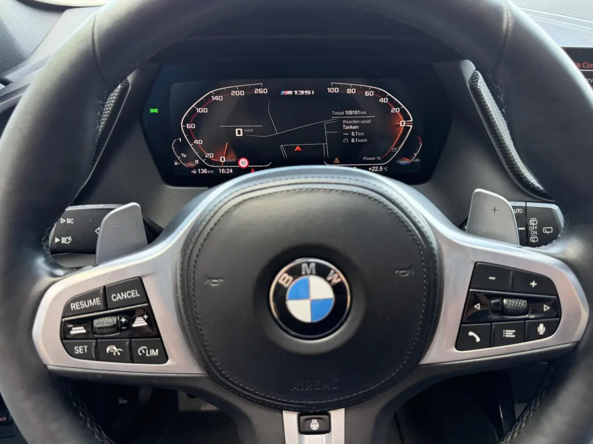 M135i xDrive|H/K|Led|pano|carplay|kuiptstoel