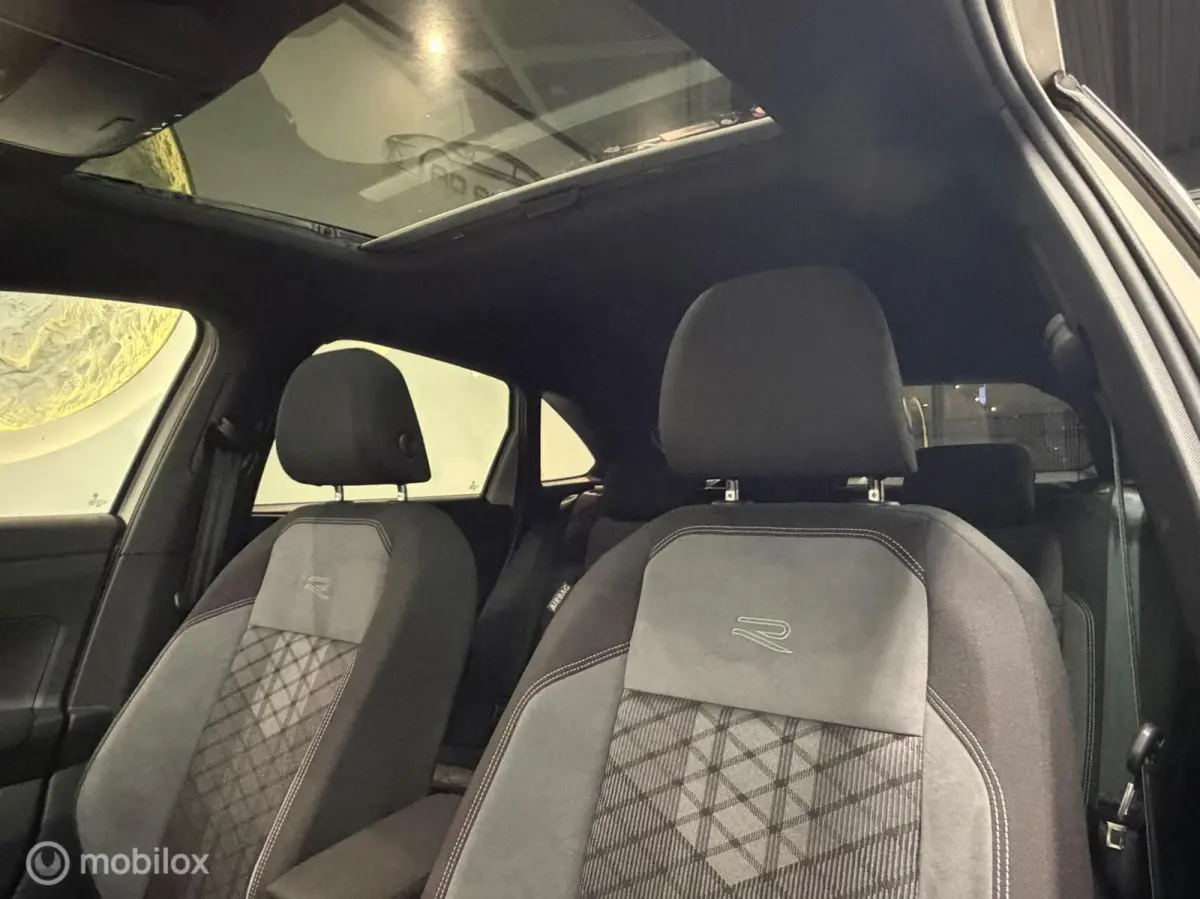 1.0 TSI R-Line Panorama/Ascot/Keyless/Trekhaak