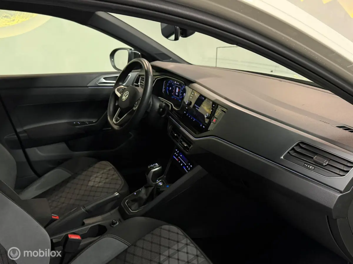 1.0 TSI R-Line Panorama/Ascot/Keyless/Trekhaak