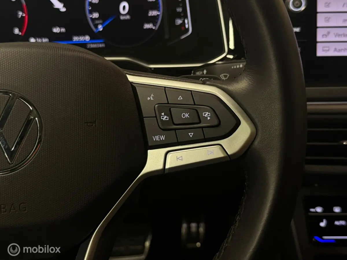 1.0 TSI R-Line Panorama/Ascot/Keyless/Trekhaak