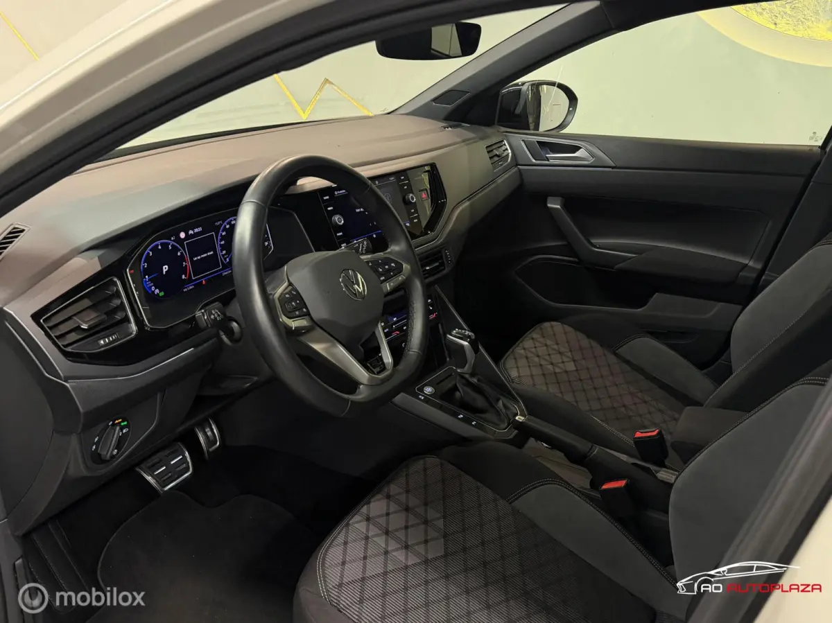 1.0 TSI R-Line Panorama/Ascot/Keyless/Trekhaak