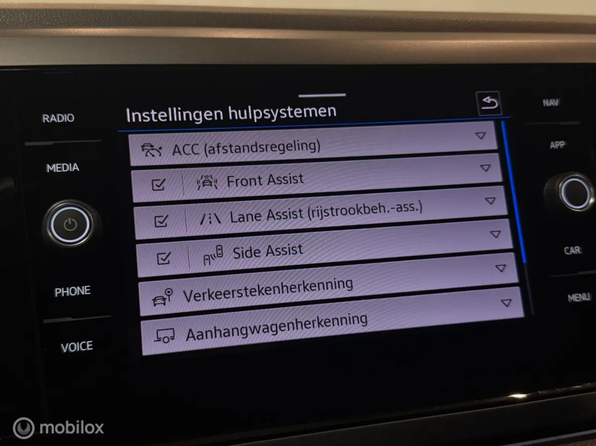 1.0 TSI R-Line Panorama/Ascot/Keyless/Trekhaak