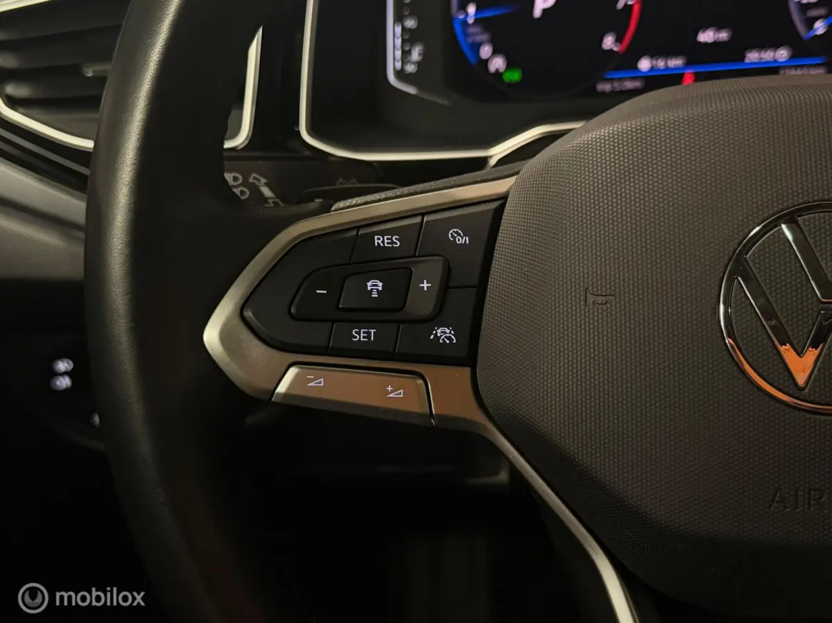 1.0 TSI R-Line Panorama/Ascot/Keyless/Trekhaak