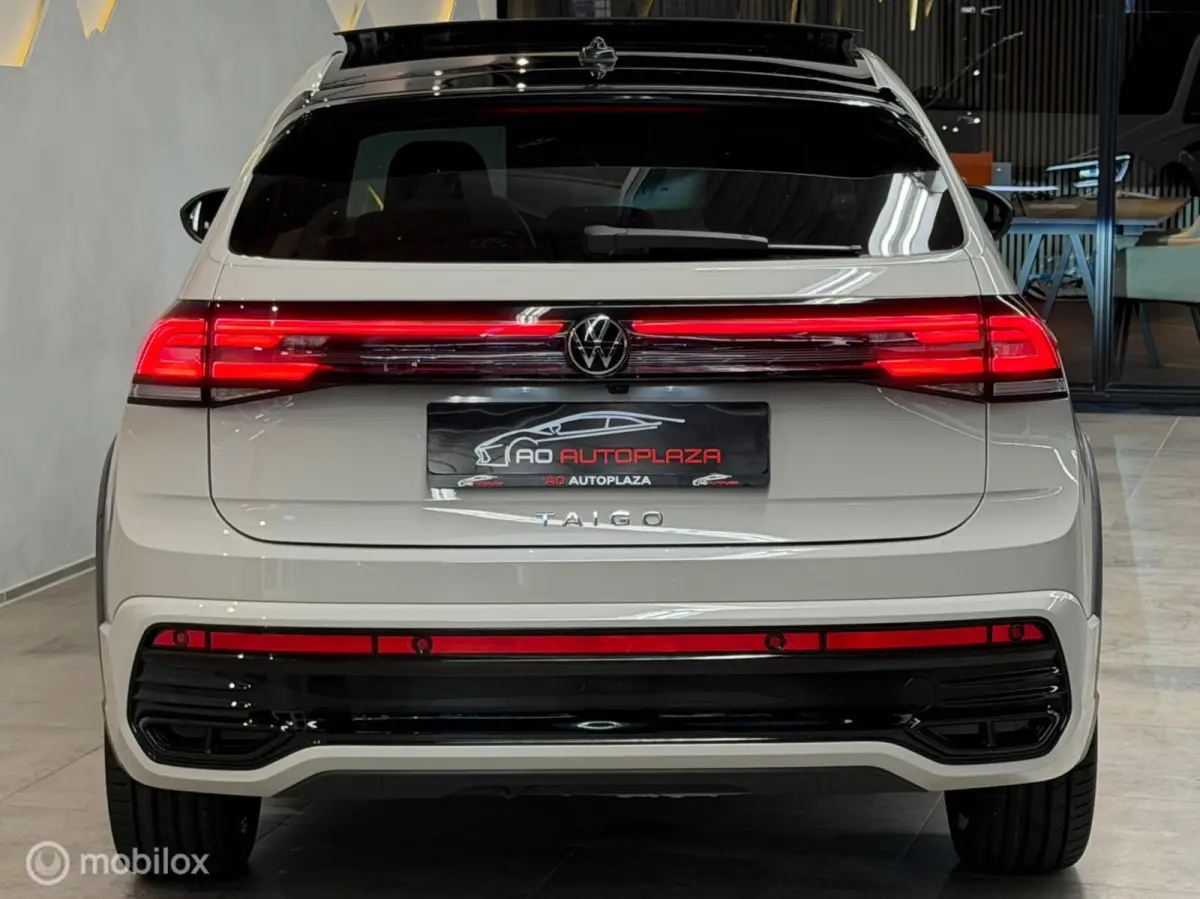 1.0 TSI R-Line Panorama/Ascot/Keyless/Trekhaak
