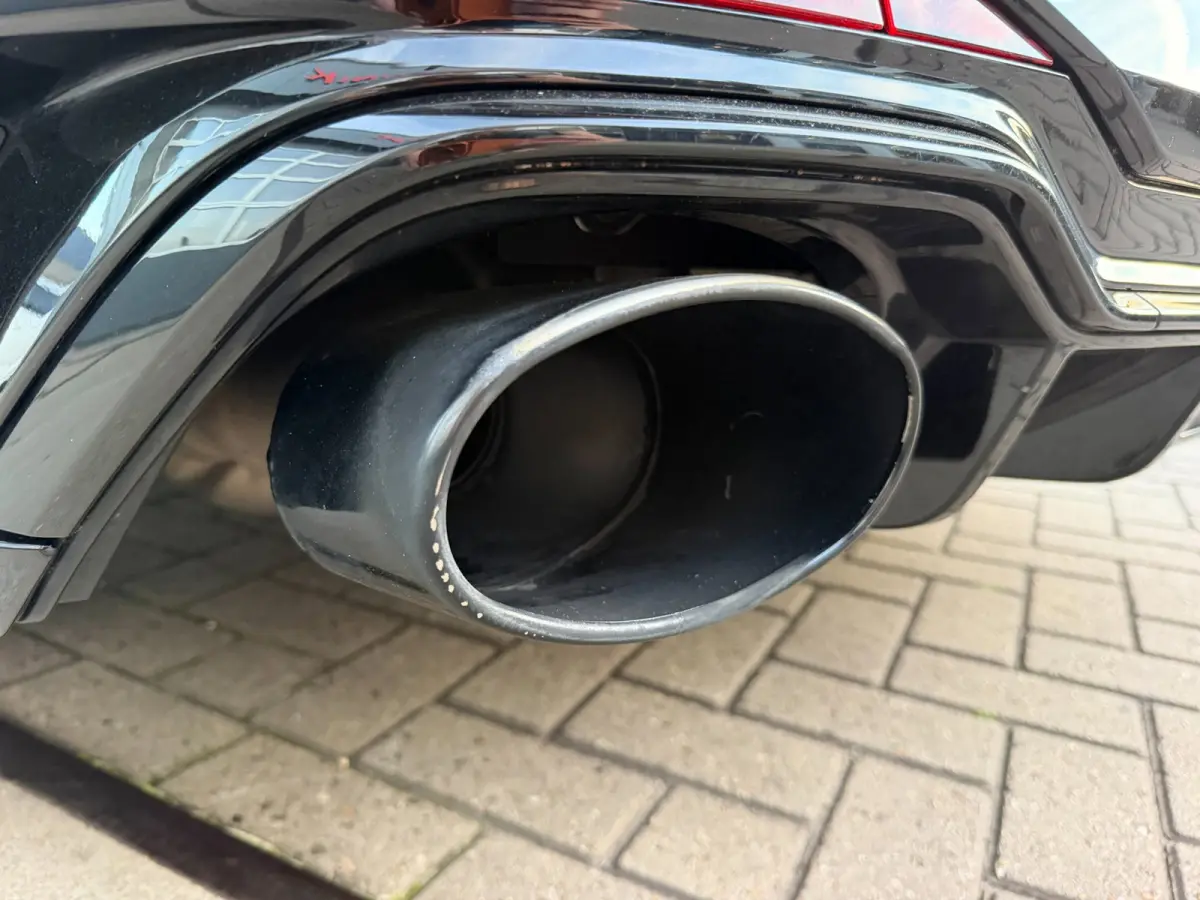 2.9 TFSI RS 4 quattro / Pano / Keramisch / ABT / Top View / Head-Up / Milltek