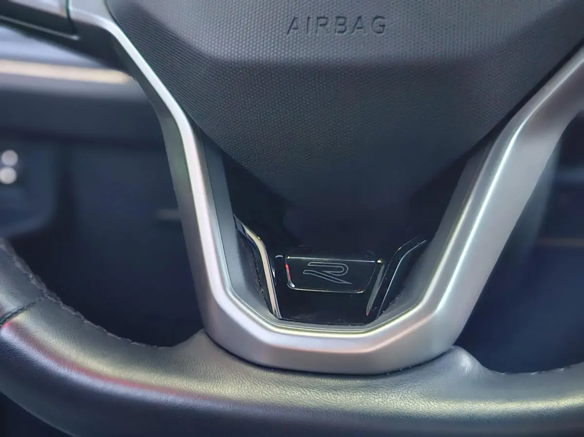 1.0 TSI R-Line Automaat Led Navi Stoelverwarming