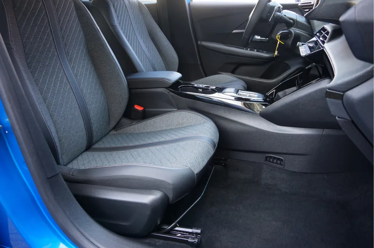 1.2 Hybrid 110 e-DCS6 Allure Cruise control adaptief/file assistent