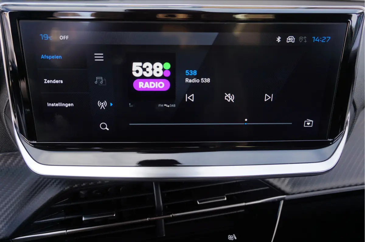 1.2 Hybrid 110 e-DCS6 Allure Cruise control adaptief/file assistent