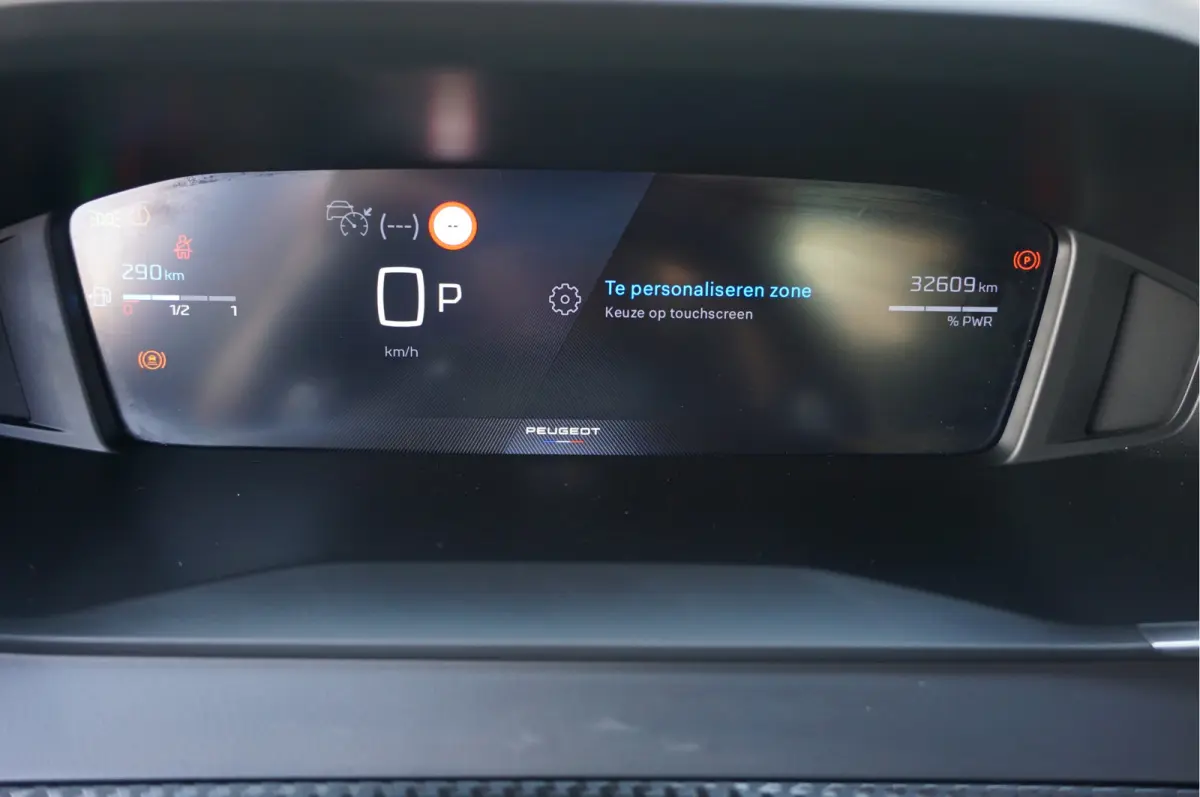 1.2 Hybrid 110 e-DCS6 Allure Cruise control adaptief/file assistent