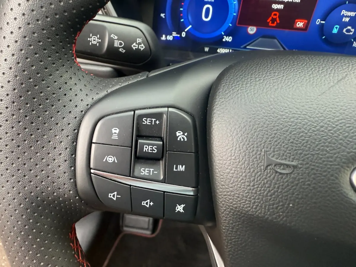 2.5 225pk PHEV ST-Line X Panorama, Trekhaak, AGR, Winter BOMVOL!