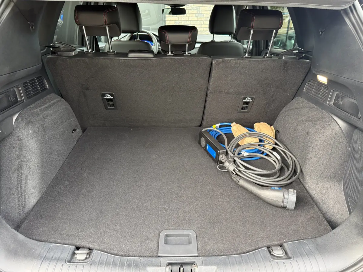 2.5 PHEV ST-Line X Navi, B&O, Camera's, HUD, Adop cruise, BLIS etc. etc.