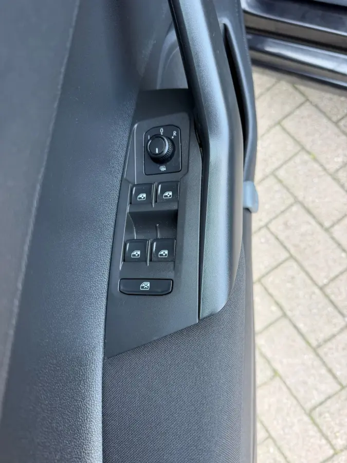 1.0 TSI Comfortline/Navi/Pdc/Cruise-C/Bluetooth/Airco/Aux/Elek-pakket