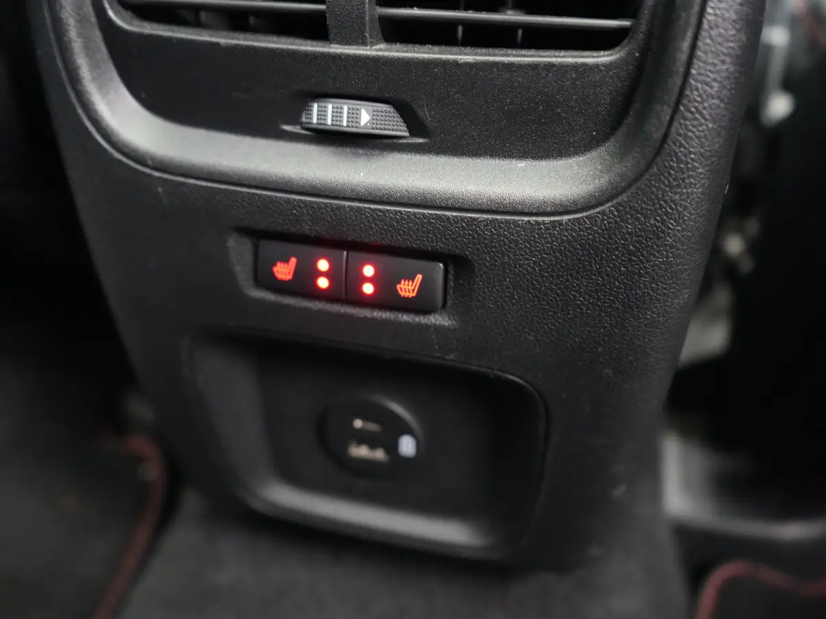2.5 PHEV ST-Line X 225pk Dealer O.H | Trekhaak Afn. | Panodak | Adaptive Cruise | Head Up | 360 Camera | Bang & Olufsen | Alcantara Sportstoelen Verwarmd | Stuur Verwarmd | Blis | Apple Carp