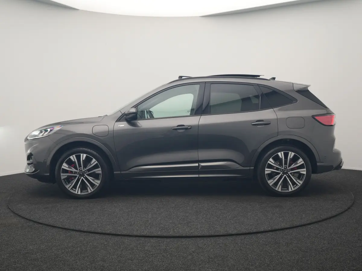 2.5 PHEV ST-Line X 225pk Dealer O.H | Trekhaak Afn. | Panodak | Adaptive Cruise | Head Up | 360 Camera | Bang & Olufsen | Alcantara Sportstoelen Verwarmd | Stuur Verwarmd | Blis | Apple Carp
