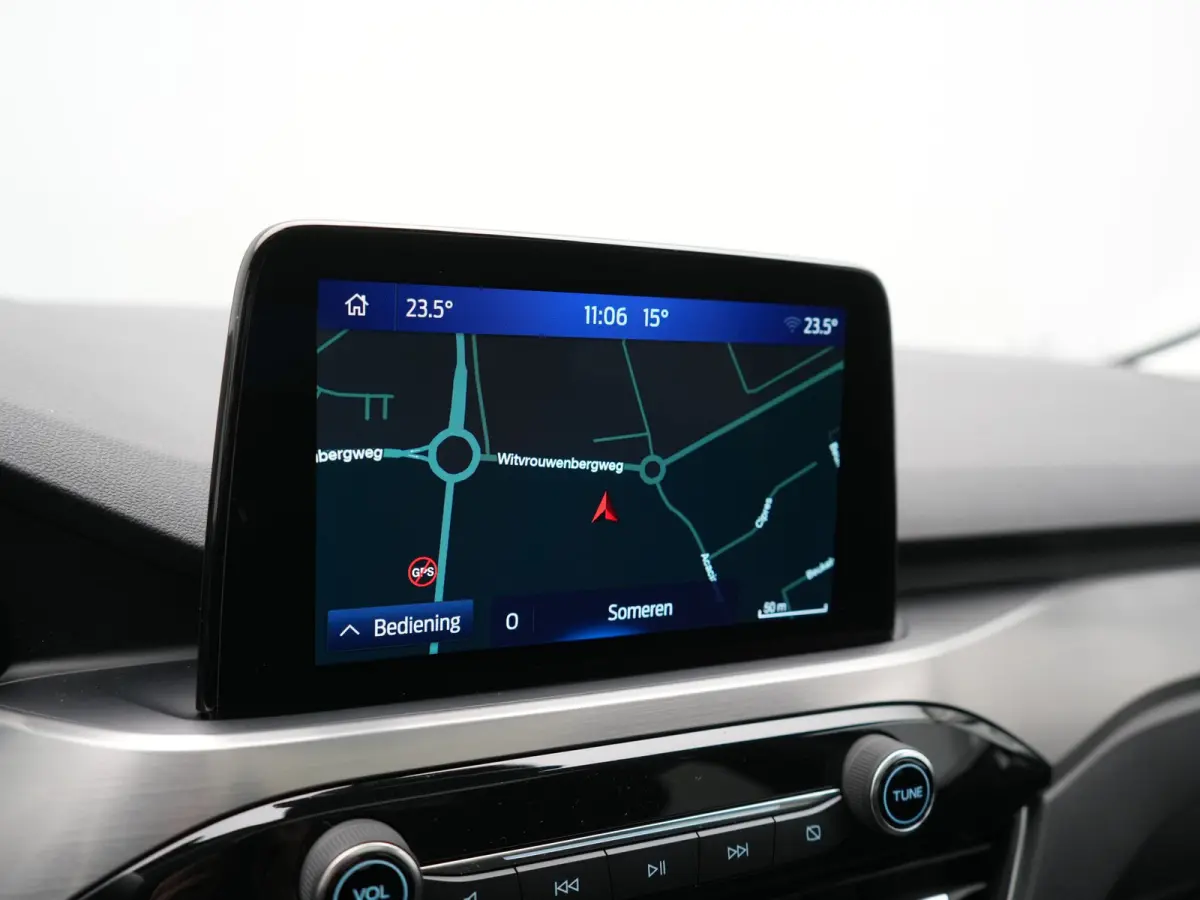 2.5 PHEV Titanium 225pk Dealer O.H. | Trekhaak Afn. | Panodak | Camera | Stoelen & Stuur Verwarmd | Apple Carplay | Keyless | Virtual | Cruise Control | Navigatie | DAB | Plug In Hybrid |