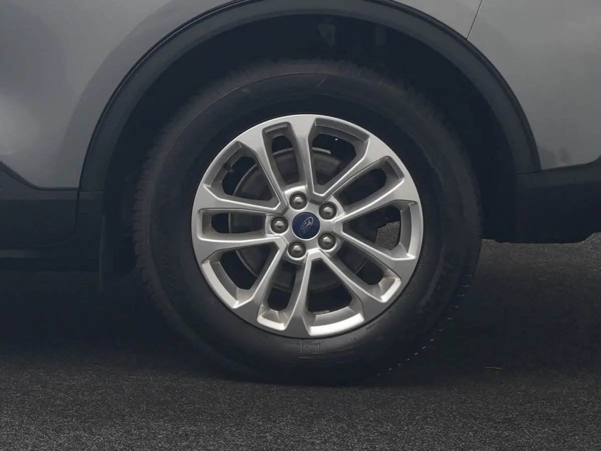 2.5 PHEV Titanium 225pk Dealer O.H. | Trekhaak Afn. | Panodak | Camera | Stoelen & Stuur Verwarmd | Apple Carplay | Keyless | Virtual | Cruise Control | Navigatie | DAB | Plug In Hybrid |