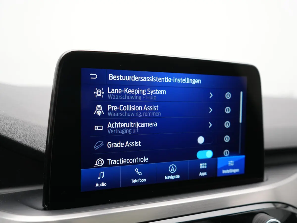 2.5 PHEV Titanium 225pk Dealer O.H. | Trekhaak Afn. | Panodak | Camera | Stoelen & Stuur Verwarmd | Apple Carplay | Keyless | Virtual | Cruise Control | Navigatie | DAB | Plug In Hybrid |