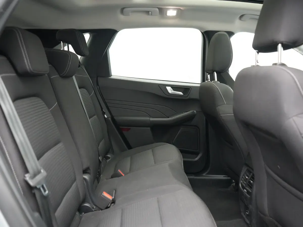 2.5 PHEV Titanium 225pk Dealer O.H. | Trekhaak Afn. | Panodak | Camera | Stoelen & Stuur Verwarmd | Apple Carplay | Keyless | Virtual | Cruise Control | Navigatie | DAB | Plug In Hybrid |