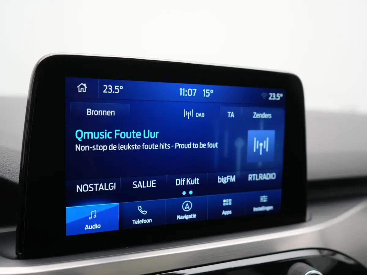2.5 PHEV Titanium 225pk Dealer O.H. | Trekhaak Afn. | Panodak | Camera | Stoelen & Stuur Verwarmd | Apple Carplay | Keyless | Virtual | Cruise Control | Navigatie | DAB | Plug In Hybrid |